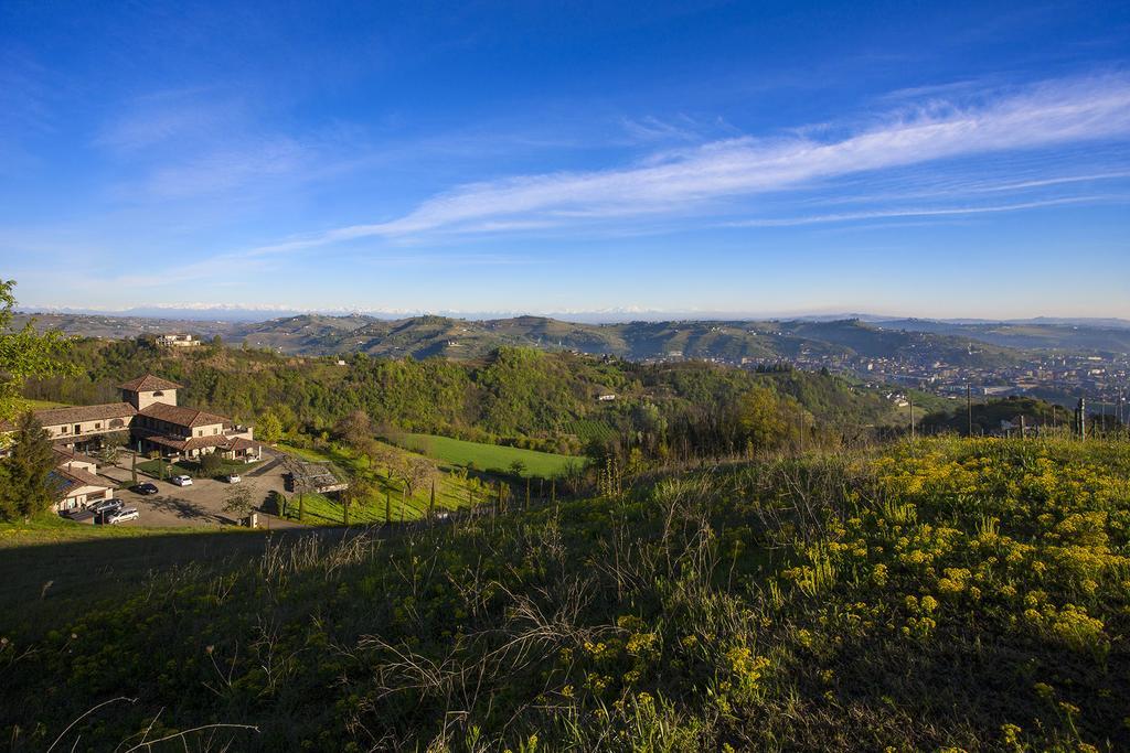 I Tre Poggi Dimora di Charme Villa Canelli Esterno foto